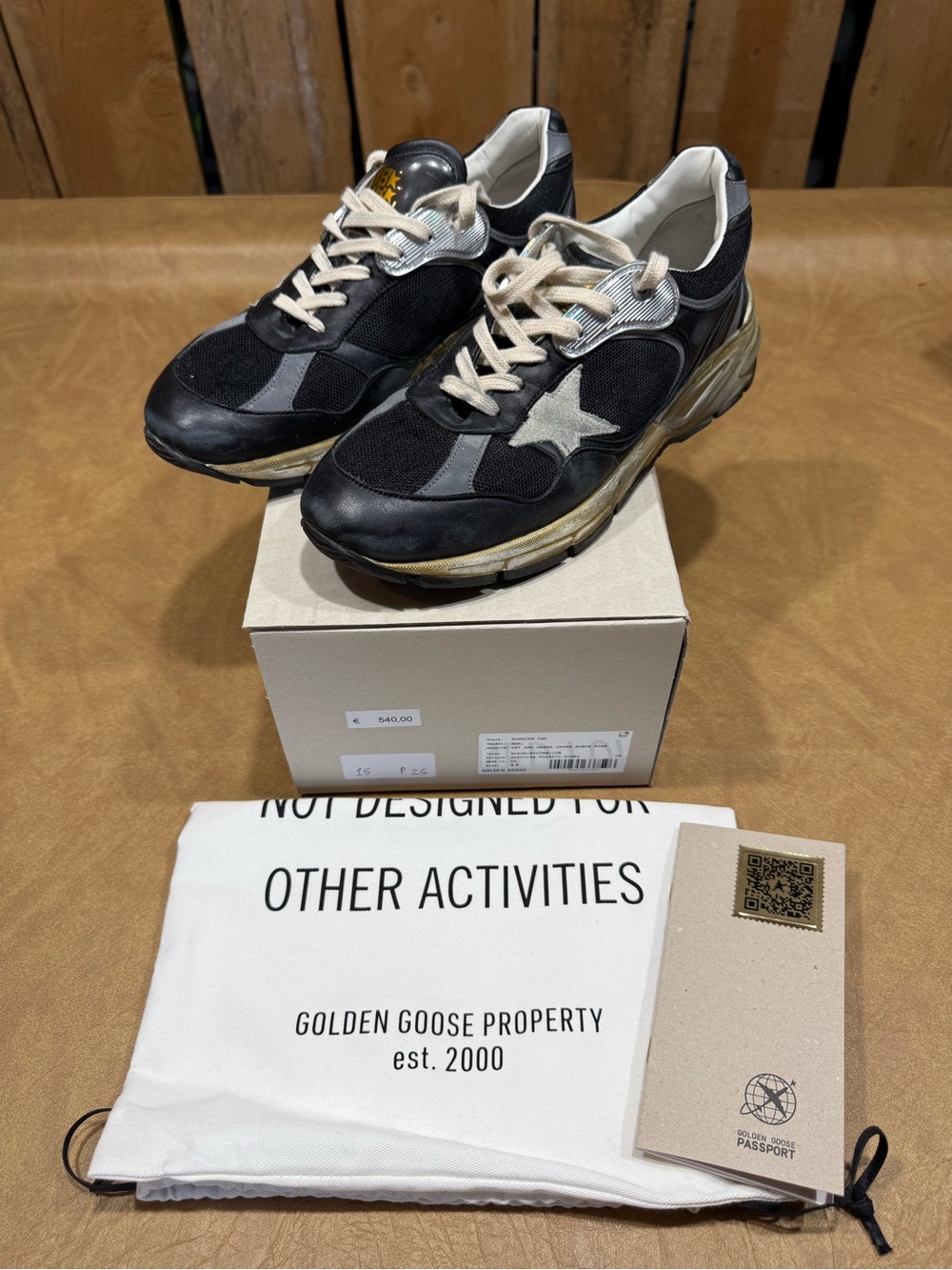Golden Goose Men’s Black, White & Cream Star Sneakers